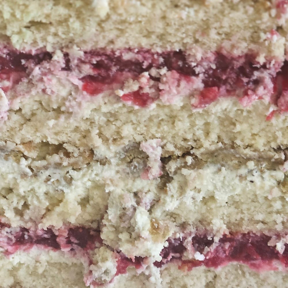 Tortas pistacijos - avietė